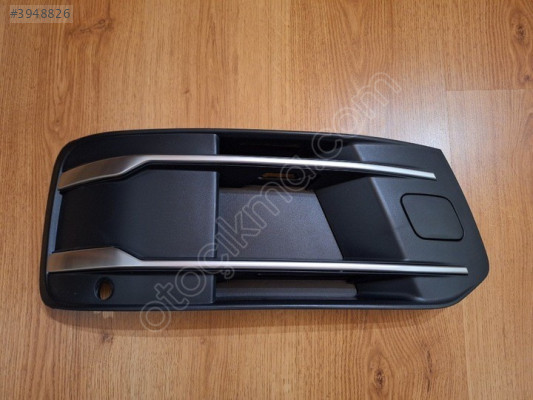 AUDI Q7 SİS ÇERÇEVESİ SAĞ 4M0807682
