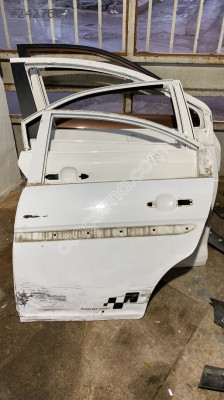 HYUNDAİ ACCENT ERA ÇIKMA SOL ARKA KAPI