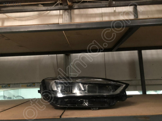 2018 AUDİ A5 ÇIKMA  SAĞ FAR