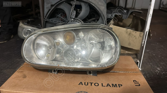 Volkswagen golf4 çıkma orjinal  sağ far 97-03