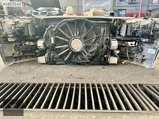 BMW G30 RADYATÖR SET SU - KLİMA - İNTERCOOLER - FAN ORJİNAL