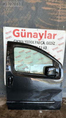 FİAT FİORİNO SAĞ ÖN KAPI