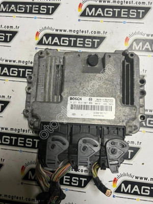 Renault  Scenic 1.9 DCI Motor Beyni 0281013907 8200705747