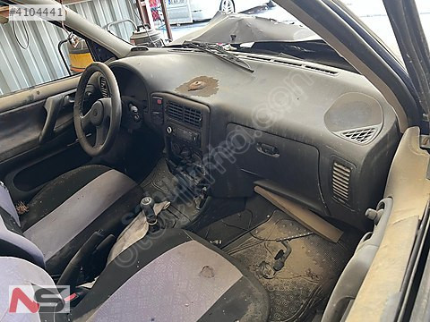 POLO TORPİDO KAPAĞI VE POLO TÜM ÇIKMA PARÇALAR