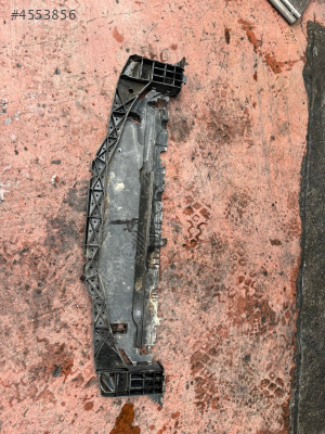 PEUGEOT  207  TAMPON  ALT  PLASTİĞİ