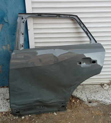 AUDİ Q2 ORJİNAL CIKMA SOL ARKA KAPI
