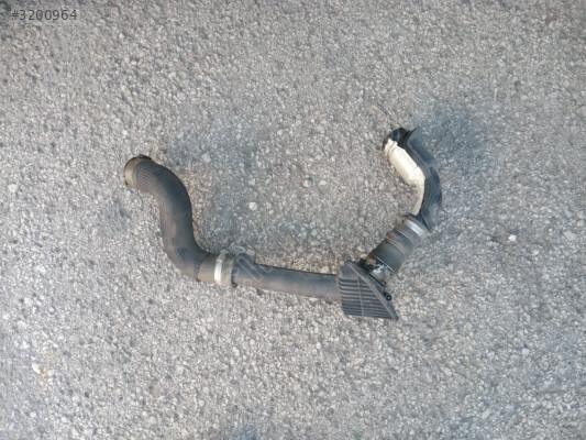 Kango 3 megan 3 fluence turbo hortumu 8200687468