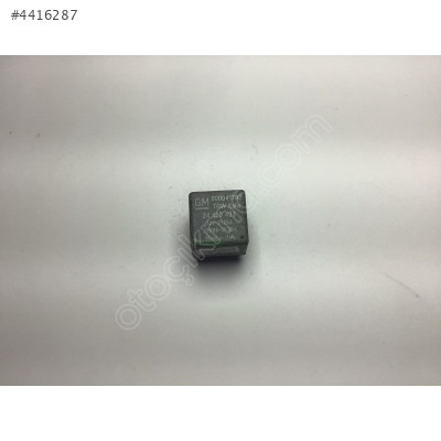 Opel Corsa C 1.3 Dizel Fan Rölesi 24430433 000041797