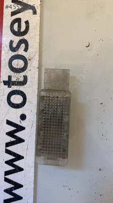 6L0947585 volkswagen caddy 2008 iç aydınlatma lambası