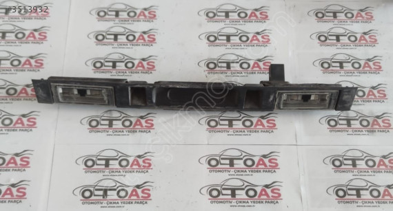 BMW X5 BAGAJ AÇMA DÜĞMESİ 51137054941