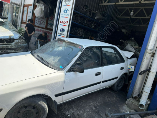Toyota Corona Sol Arka Kapı