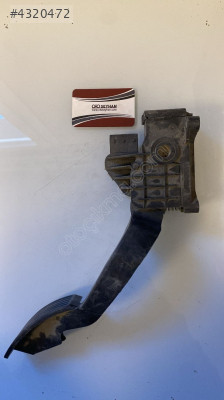 55702020 fiat punto gaz pedalı