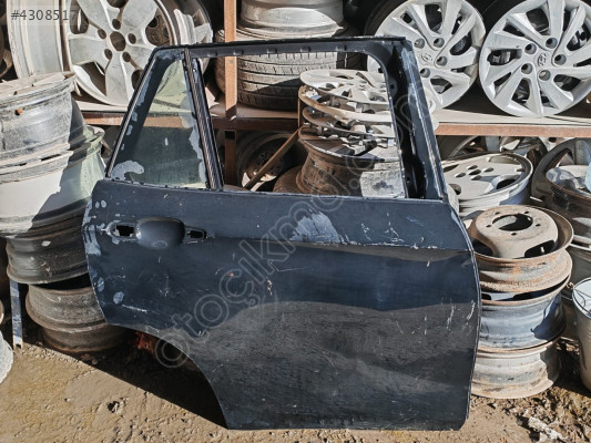 2015 BMW X5 (F15) SAĞ ARKA KAPI