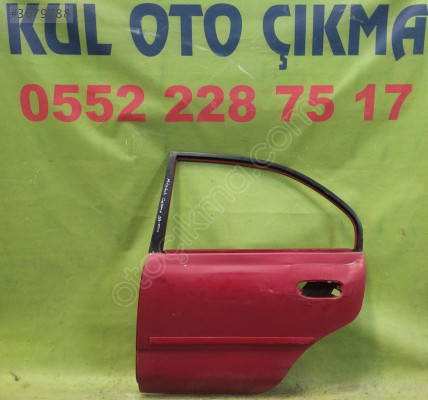mitsubishi carisma sol arka kapı