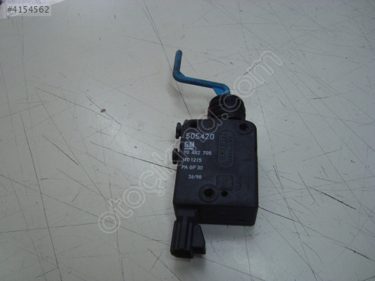 opel tigra yakıt deposu kilit motoru 90482705 gm