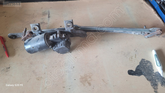 Fiat tempra ön cam silecek motoru