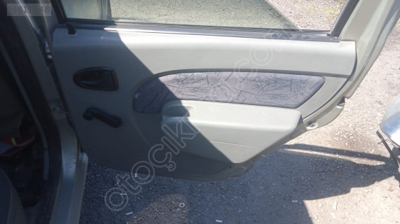 Dacia Logan Sağ Arka Kapı Döşeme Yedek Parçası