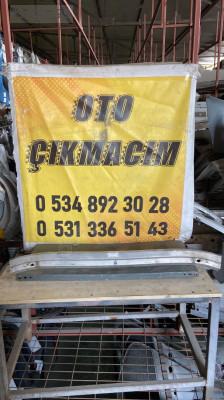 Audi A7 Tampon Demiri - 4L0807113 Kodlu Ön Tampon Demiri