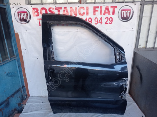Fiat Doblo 2012 2023 çıkma sağ ön kapı
