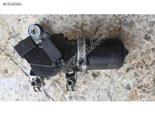 Clio 3 silecek motoru