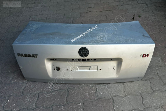 VW PASSAT B5 97-00 BAGAJ KAPAĞI (BOŞ) 3B5827025C