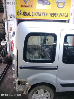 Renault Kangoo 2 hatasız sağ arka çamurluk