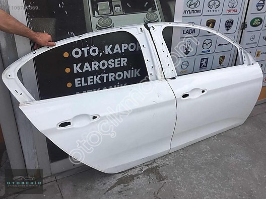Orjinal Boyasız Fiat Egea Sağ Ön Kapı - Çıkma Parça