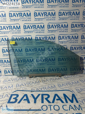 MERCEDES W208 ÖN KAPI CAMI SAĞ