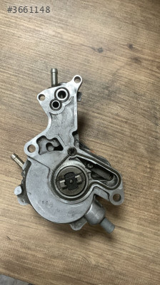 038145209A vw golf vakum ve yakıt pompası