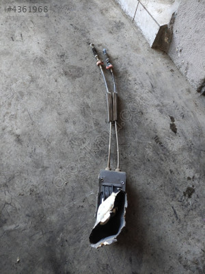 8200779040 Megane 2 vites kulesi