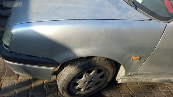 renault R19 sol ön çamurluk