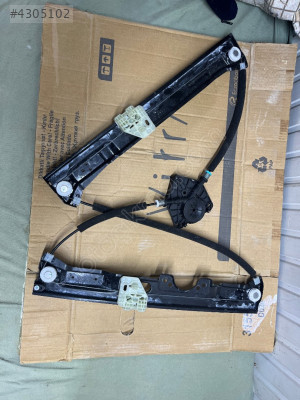 BYD ATTO 3 ÖN SAĞ CAM KRİKO MEKANİZMASI SC2EM6104109B