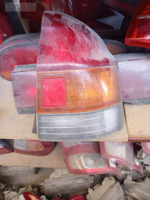 Mazda 323 pragia sağ.arka stop