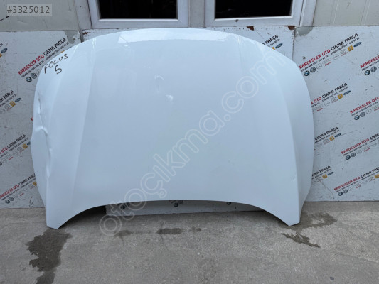 Ford Focus 5 motor kaputu (az hasarlı)