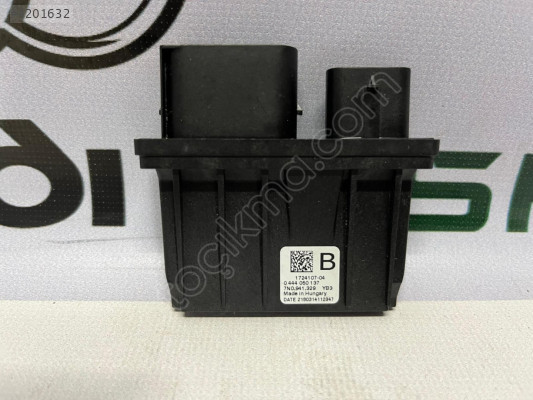 VOLKSWAGEN POLO YAKIT SEVİYE SENSÖRÜ 7N0 941 329