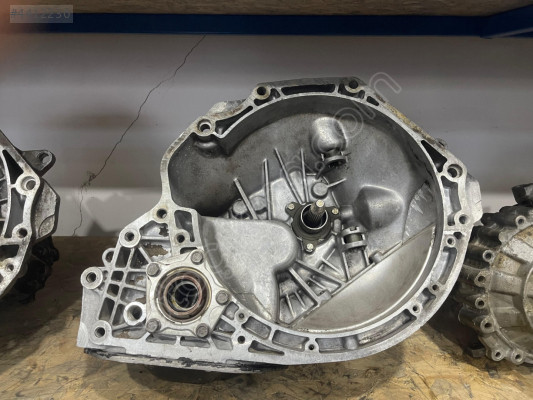 OPEL VECTRA A 2.0 ÇIKMA ŞANZIMAN