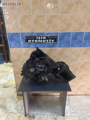 reno kangoo 3-4 klima kalorifer kazanı çıkma orjinal