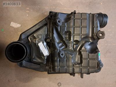 VOLKSWAGEN GOLF-LEON-İBİZA HAVA FİLTRE KUTUSU 04C129601J