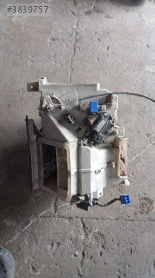 Mazda 626 balon kasa kalorifer kutusu yedek parça