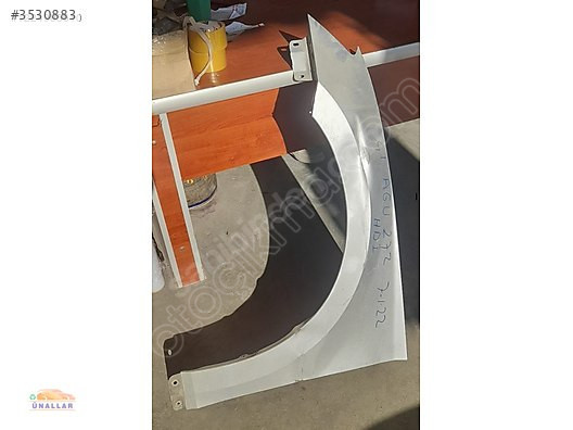 SUPERB SOL ÖN ÇAMURLUK ÜNALLAR OTO YEDEK PARÇADA