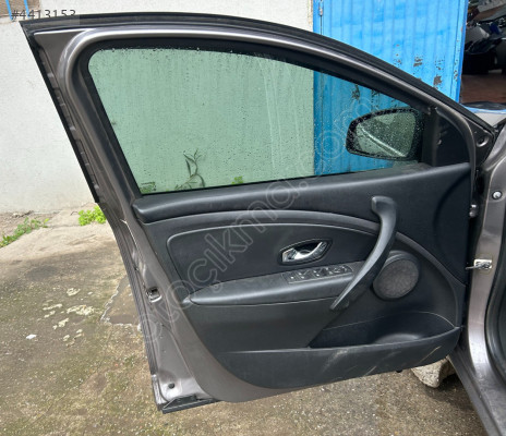 RENAULT FLUENCE SOL ÖN KAPI DÖŞEMESİ ORJ SÖKME RENKAY KOCAELİ