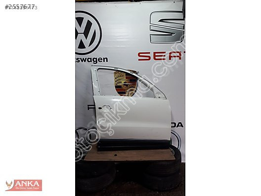 VOLKSWAGEN TİGUAN KAPI 5N0831562 ORJİNAL ÇIKMA PARÇA