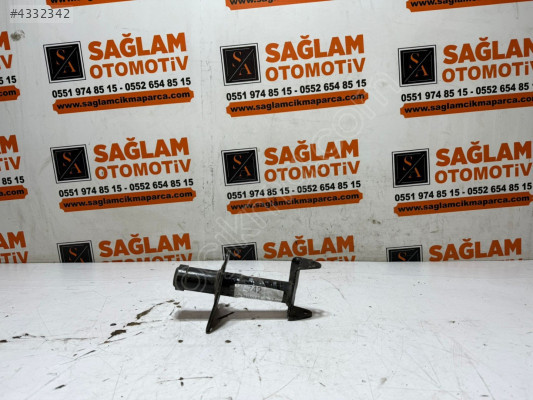 ÇIKMA VW PASSAT B5 SOL ÖN TAMPON MONTAJ BRAKETİ OEM 3B0807133