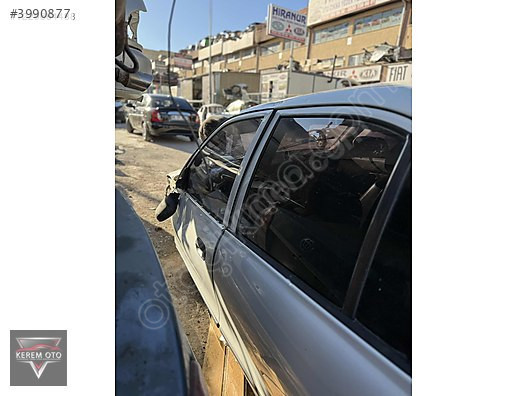 HYUNDAİ ACCENT YUMURTA KASA KAPI CAMI