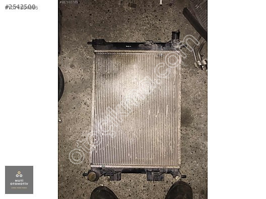 Hyundai İ20 Motor Su Radyatörü 09-12 Çıkma