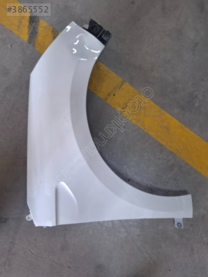 Clio 5 ön çamurluk sag orjinal beyaz cok az hasarli
