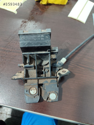 Mercedes w211 kasa çıkma bagaj kilidi A1717500085