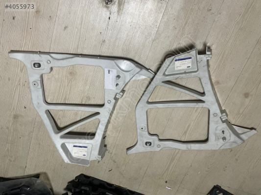FORD FOCUS 06-11 ARKA SAĞ TAMPON BAĞLANTI BRAKETİ