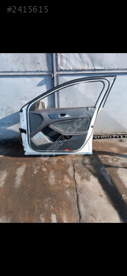 MERCEDES A180 W176 SAĞ ÖN KAPI BEYAZ