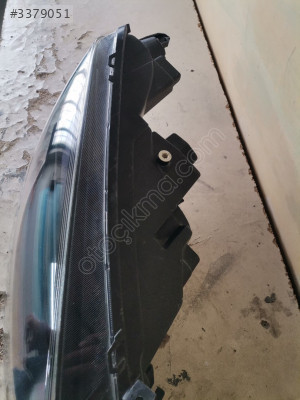Ford courier sag sol siyah zemin far orijinal çıkma